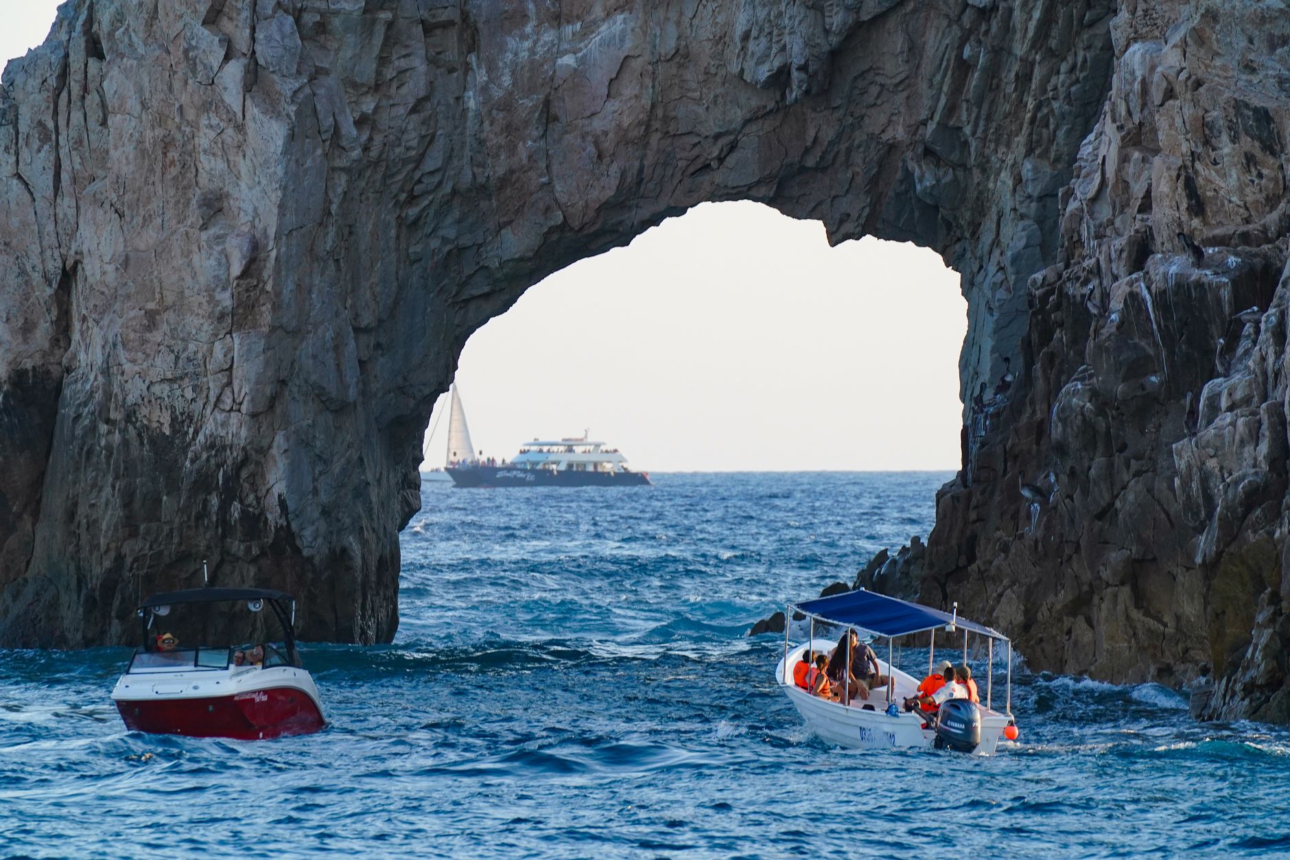 El Arco and a sunset boat cruise