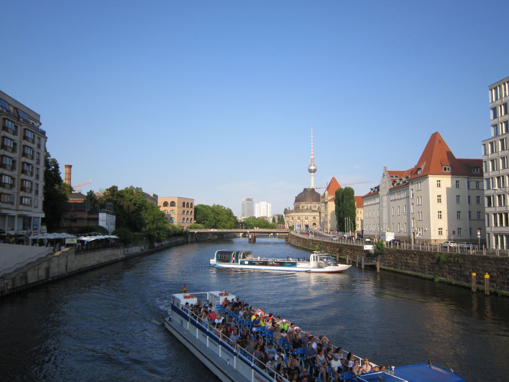 Architecture river boat tour