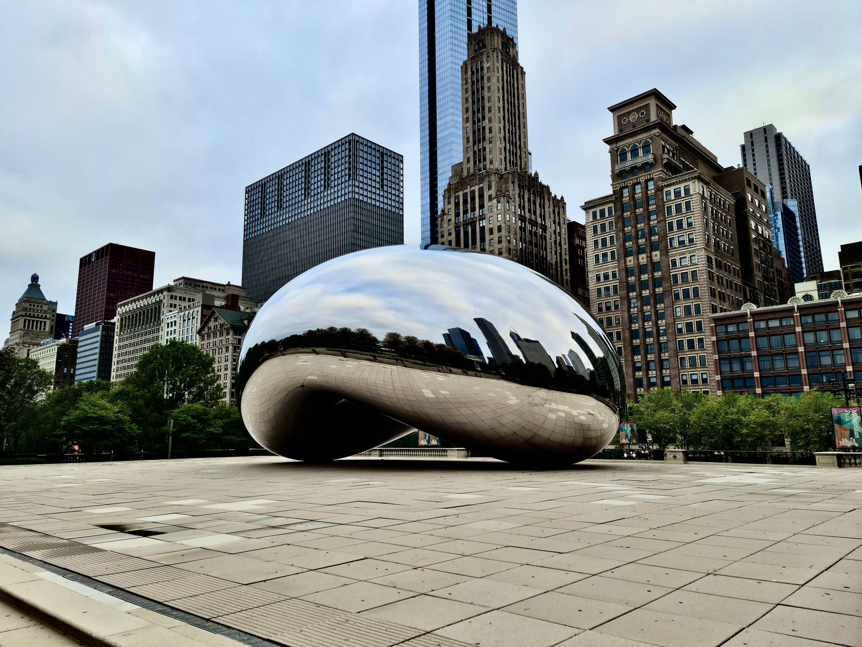 Millennium Park and 'The Bean' (Cloud Gate)